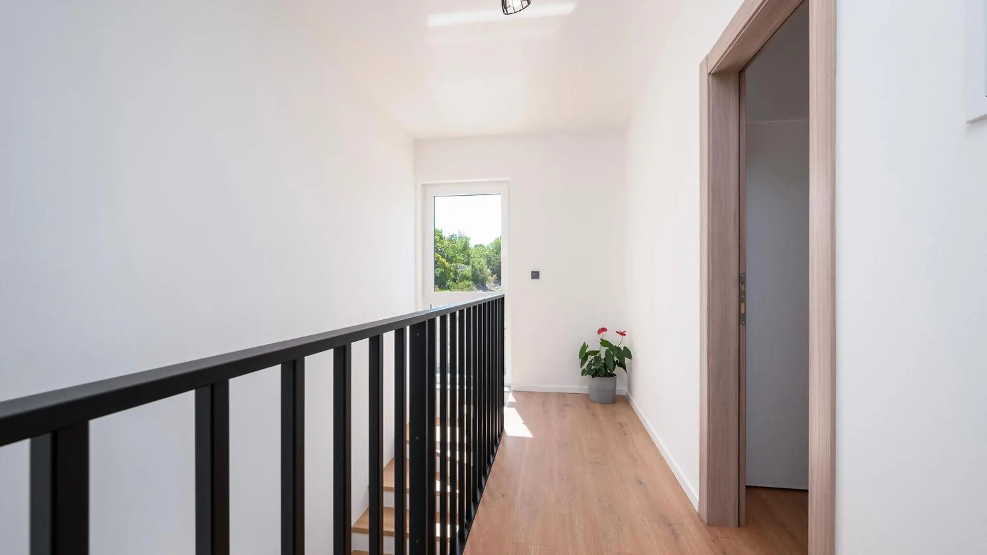 Cozy Home In Labin With Wifi